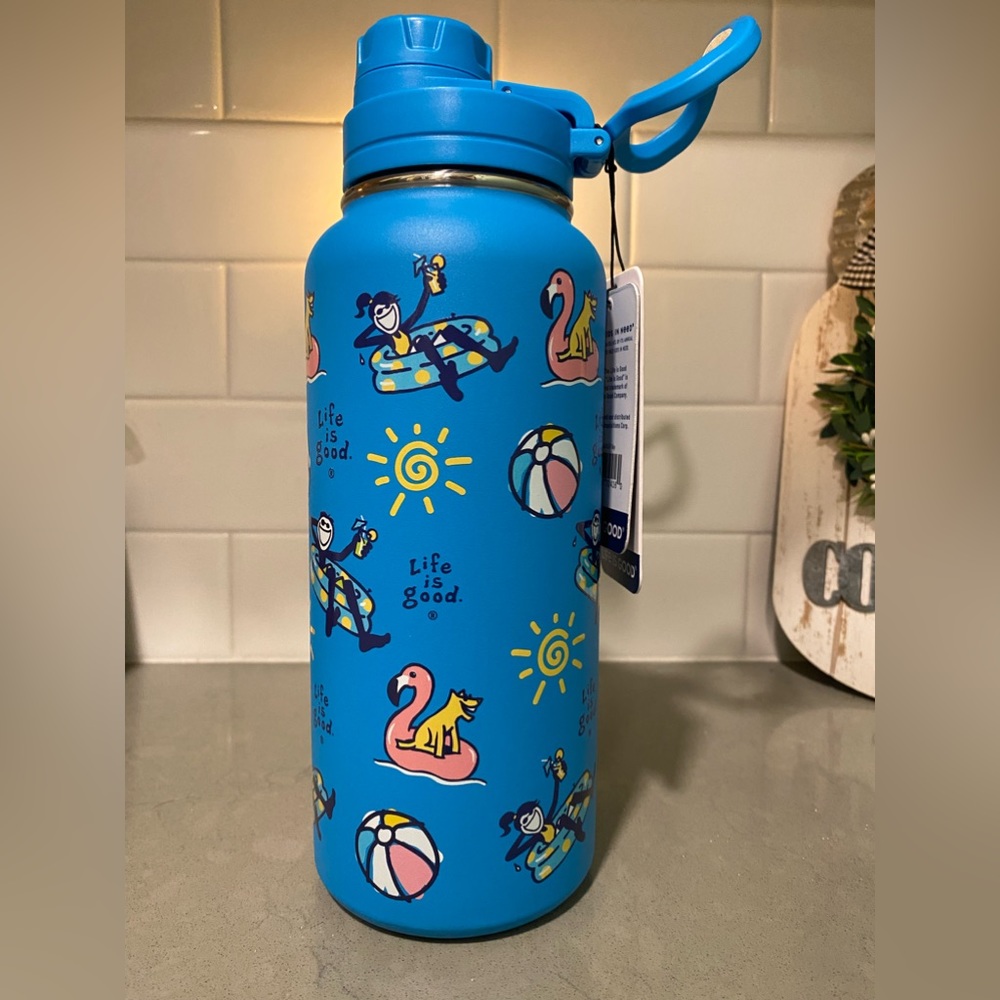Life is Good water bottle